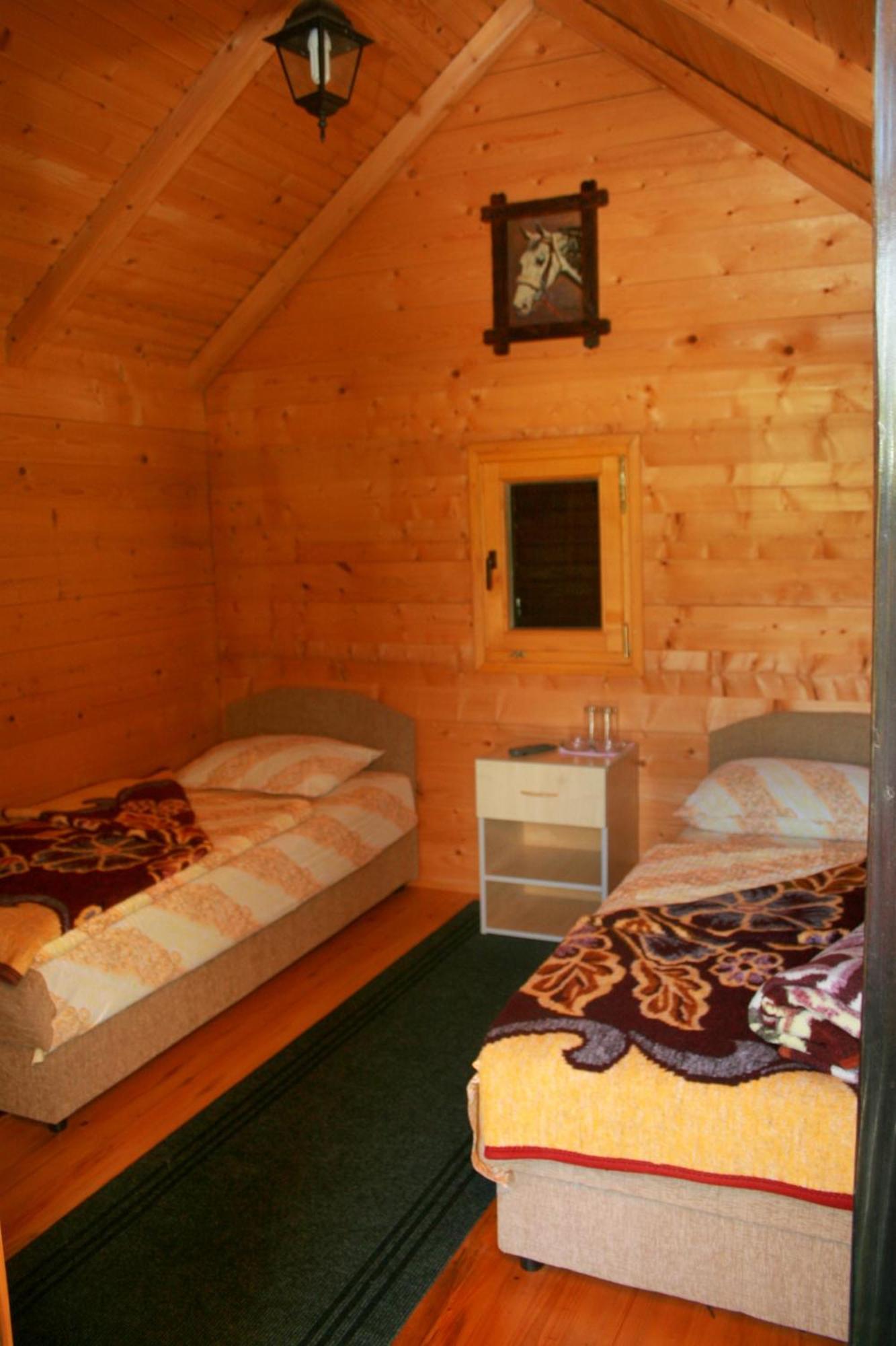 Motel Krstac Mojkovac Rum bild