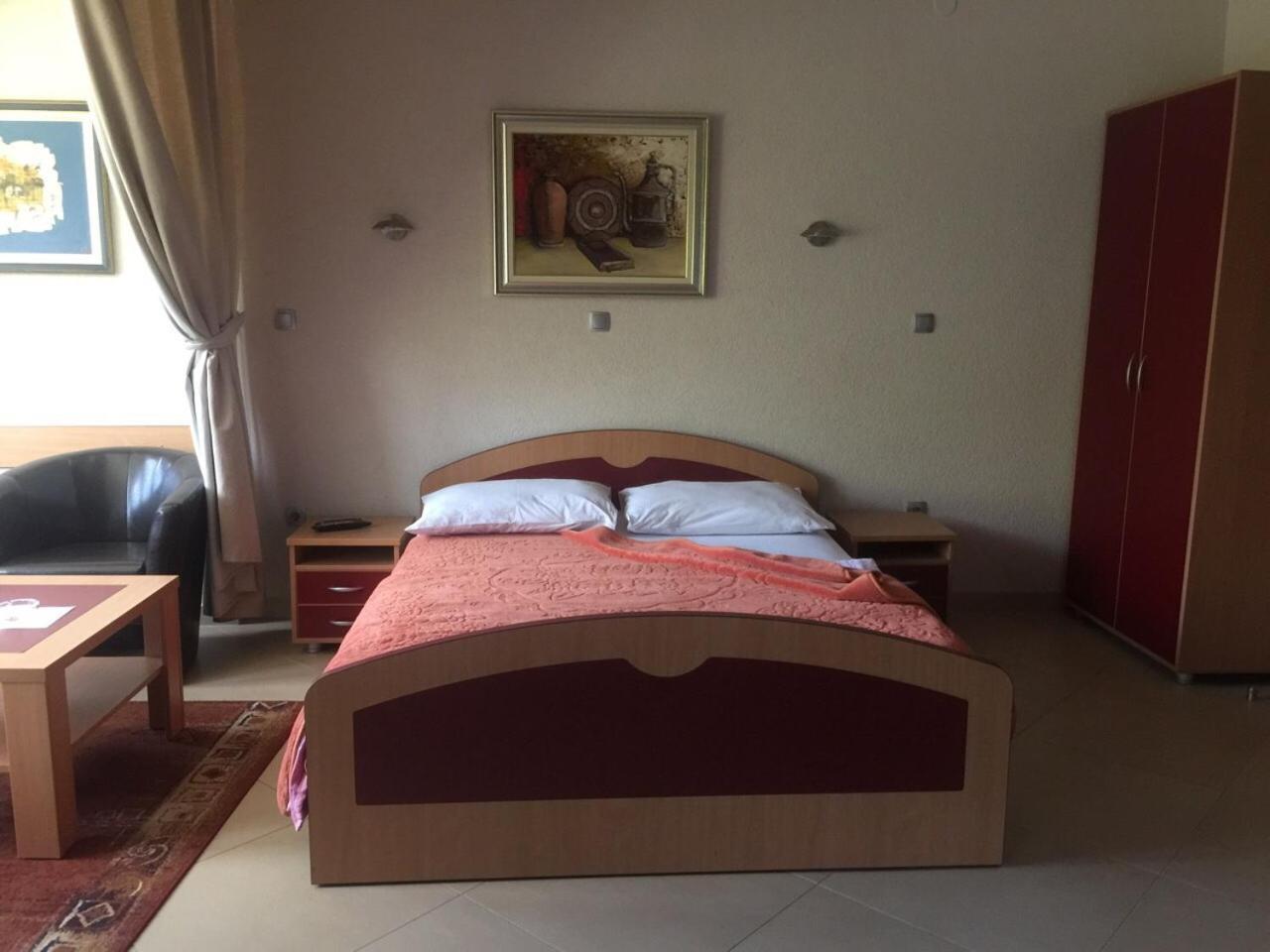 Motel Krstac Mojkovac Rum bild