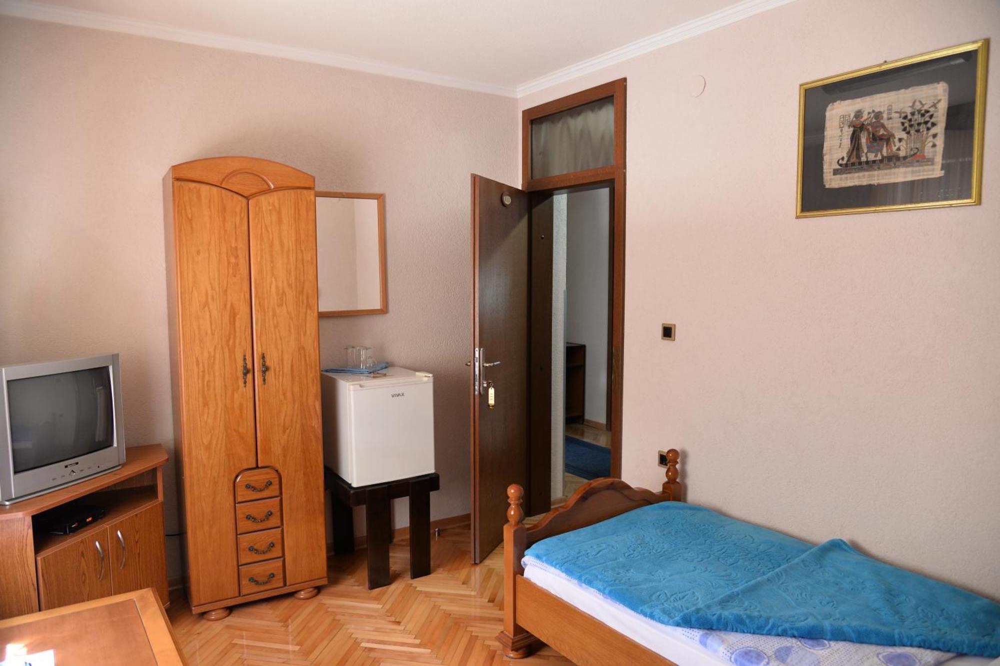 Motel Krstac Mojkovac Rum bild